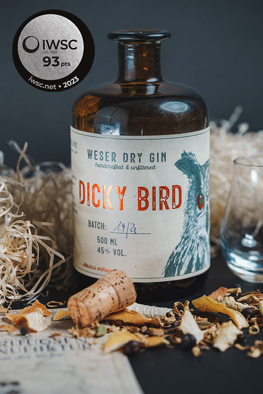 Dicky Bird Weser Dry Gin hoch IWSC 2023 Silver